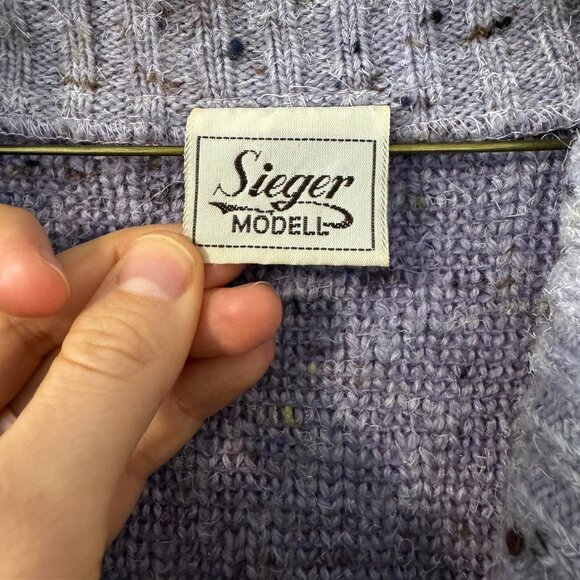 Vintage German-made wool blend grandpa sweater - women's M - Picture 4 of 10